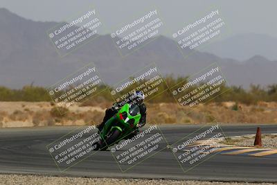 media/Apr-10-2022-SoCal Trackdays (Sun) [[f104b12566]]/Turn 15 (145pm)/